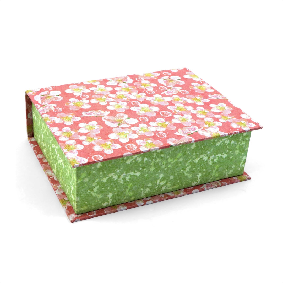 Fabric medium box DIY kit, cartonnage kit 131