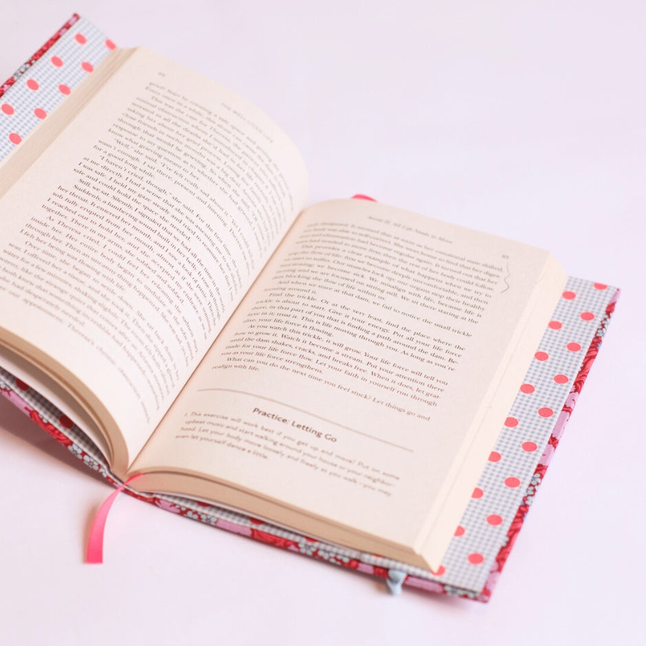 Making No-sew Fabric Book Covers - online course