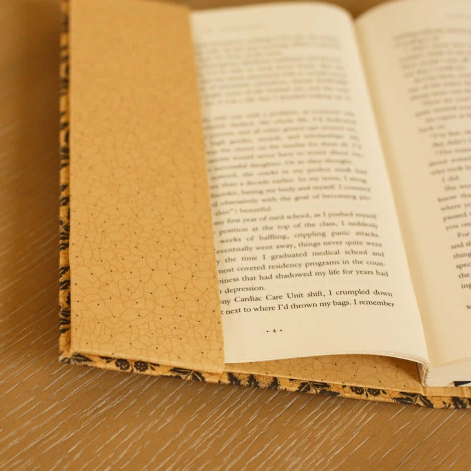 Making No-sew Fabric Book Covers - online course