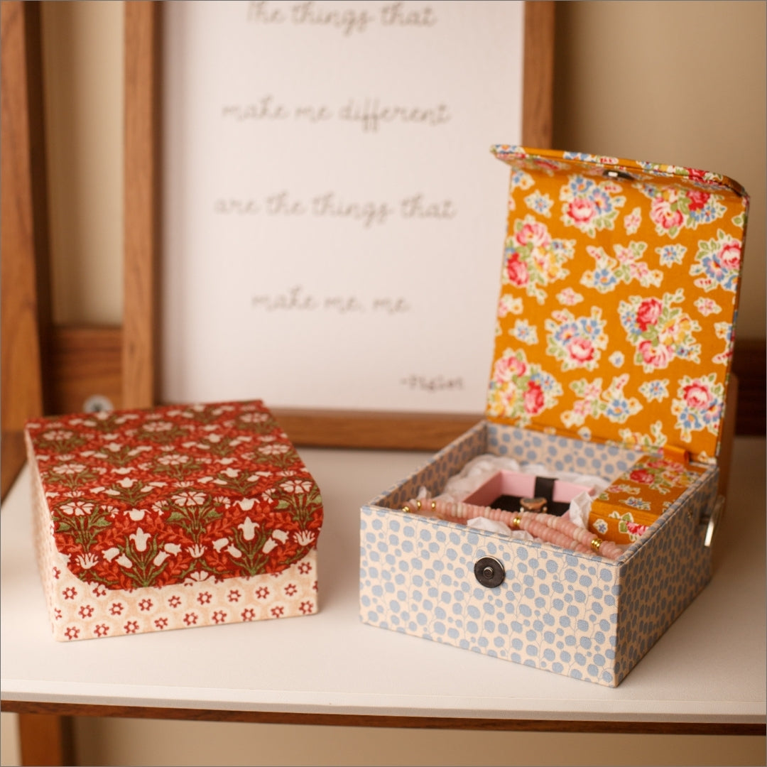 Fabric Music box DIY kit, cartonnage kit 241