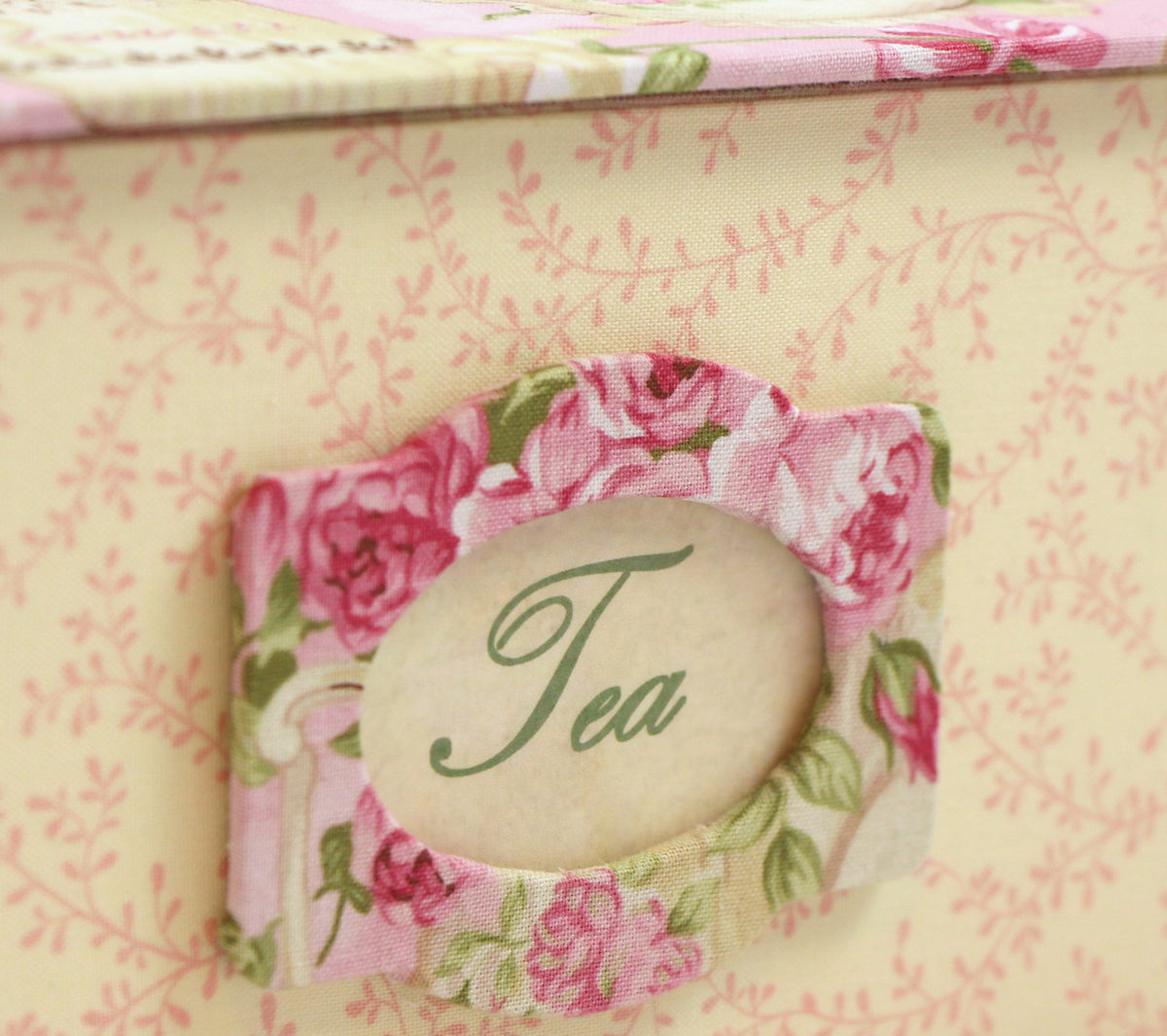 DIY fabric tags, pack with 5, cartonnage kit 107, free online instructions - Colorway Arts