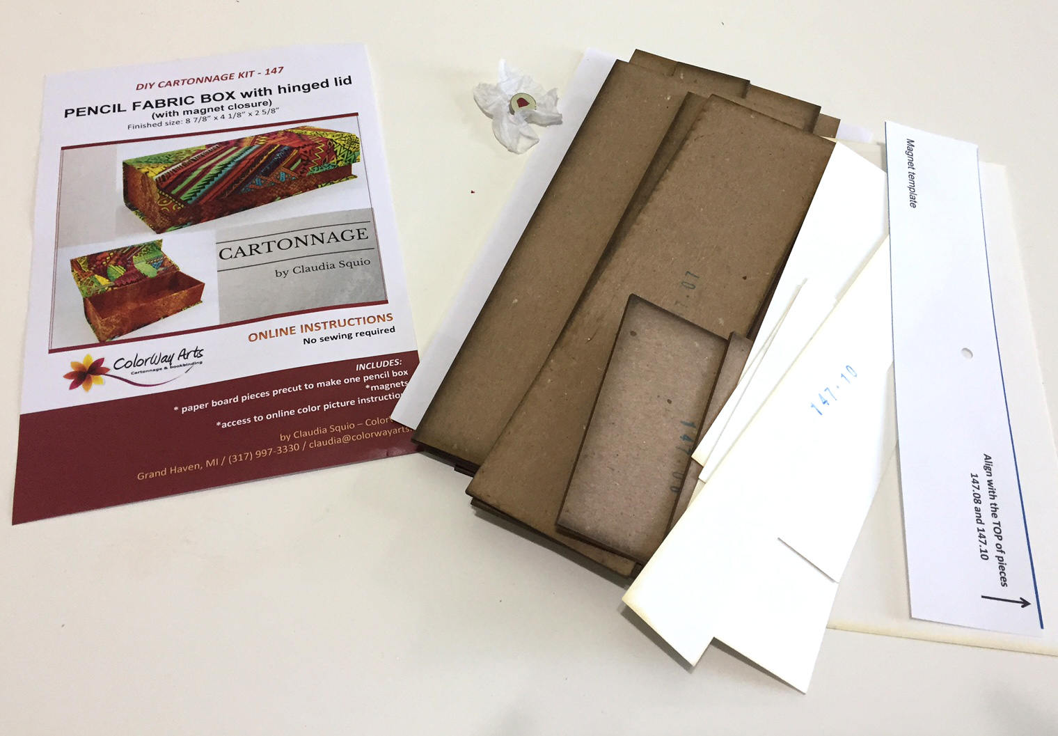 Pencil discount box online