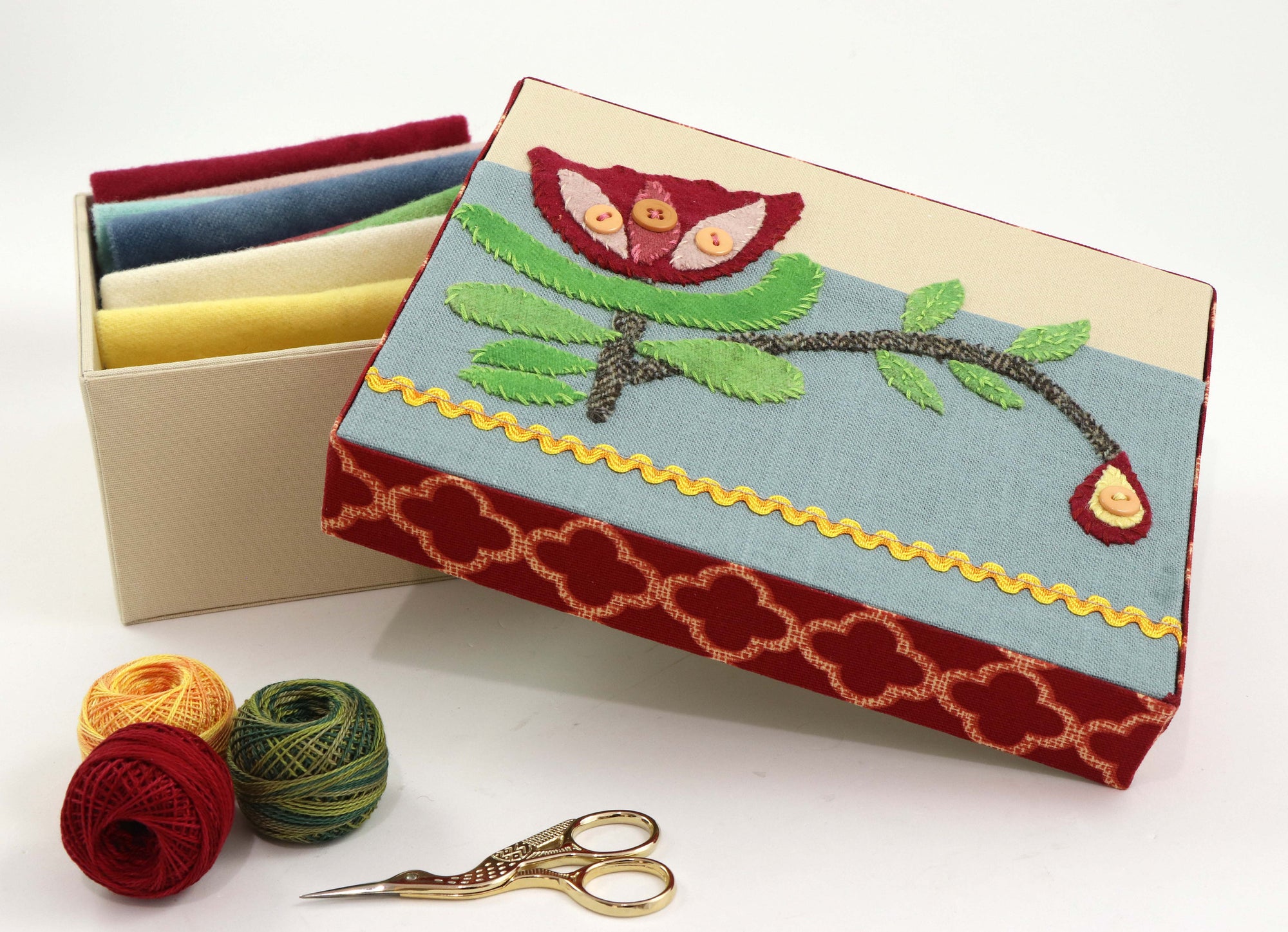 Fabric lidded storage box DIY kit, cartonnage kit 160, online instructions included - Colorway Arts