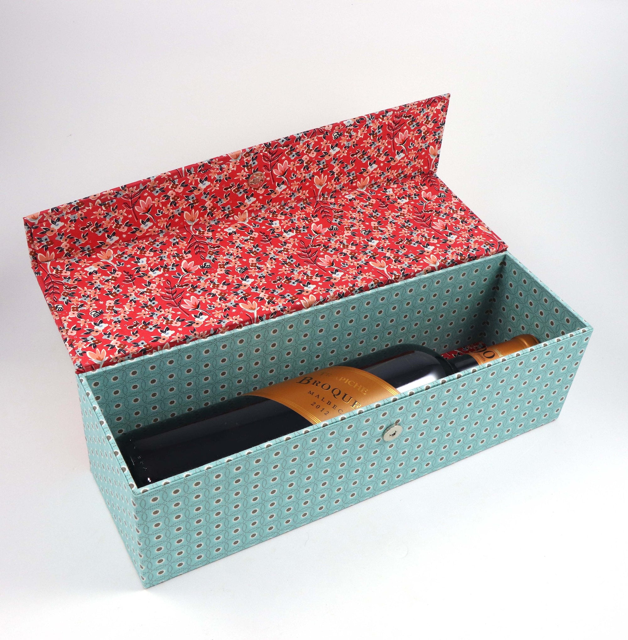 Fabric wine box DIY kit, cartonnage kit 165, online instructions included - Colorway Arts