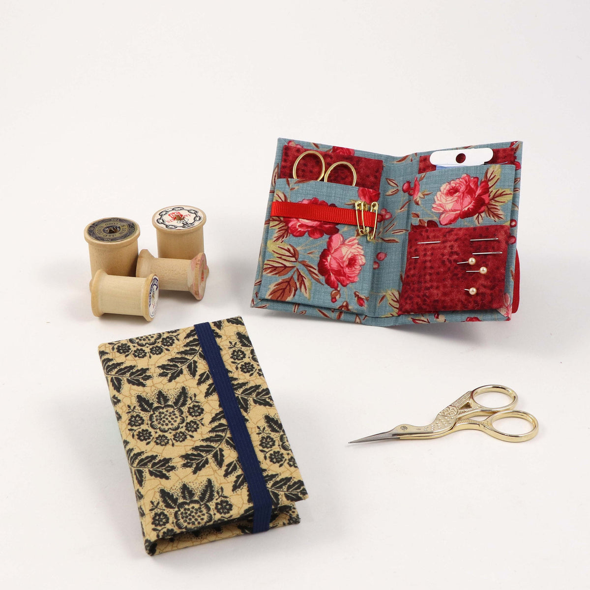 DIY mini fabric sewing kit, pack with 2, cartonnage DIY kit 106, free online instructions - Colorway Arts