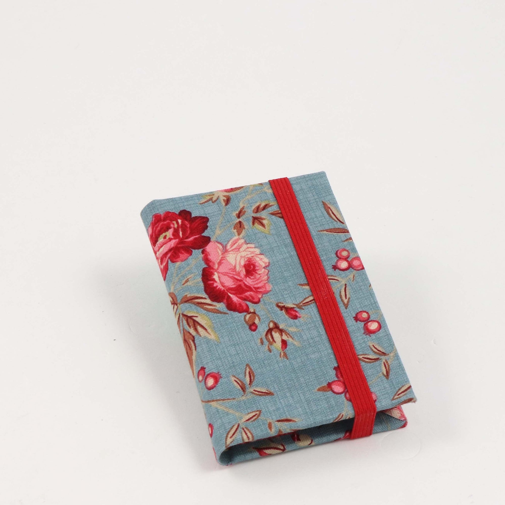 DIY mini fabric sewing kit, pack with 2, cartonnage DIY kit 106, free online instructions - Colorway Arts