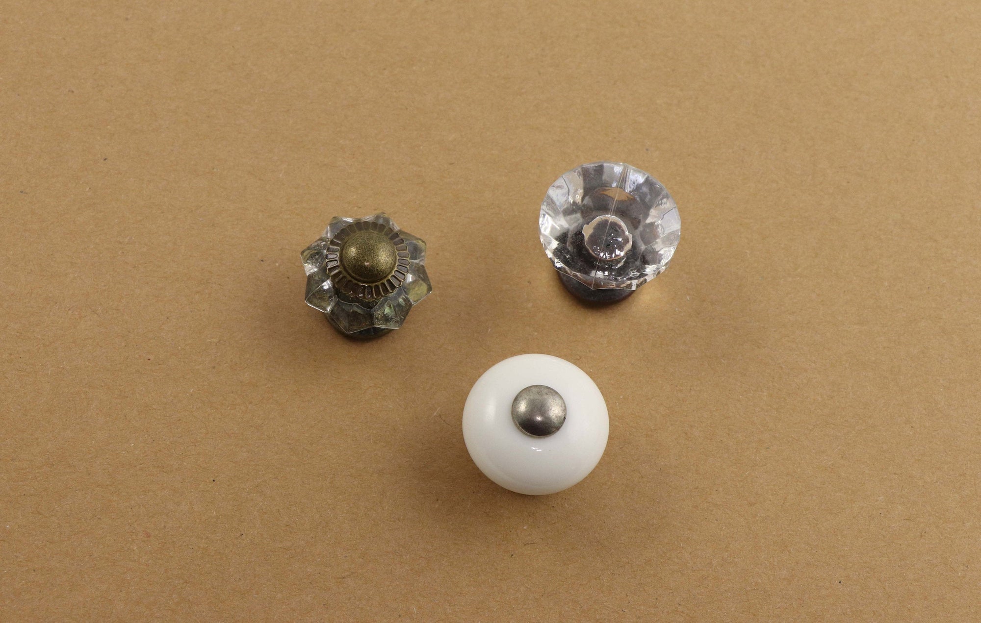 knobs, curio knobs, knobs with screws, HD08 - Colorway Arts